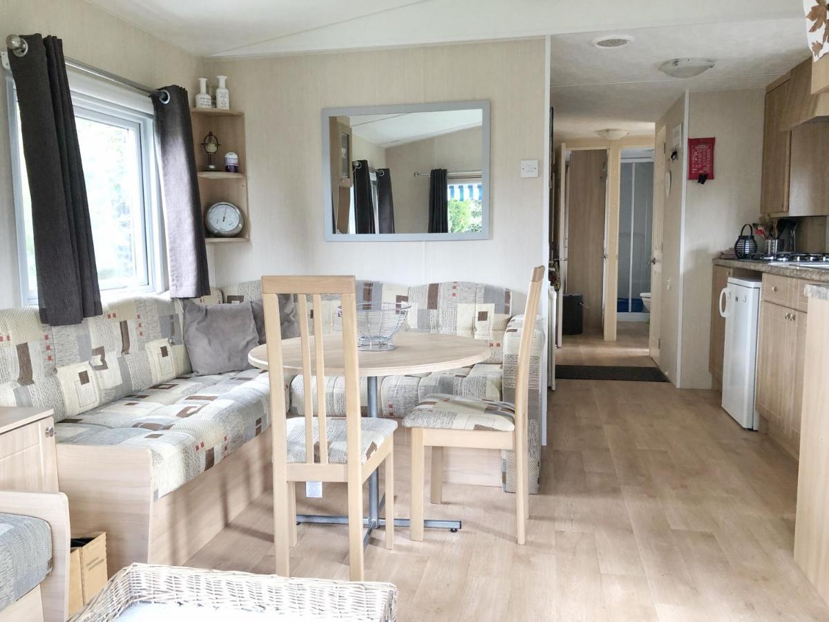 Chalet 575 Op Recreatiepark De Wielen Sint Maarten Eksteriør billede