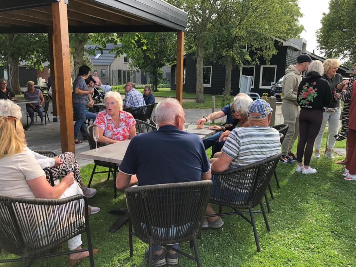 Chalet 575 Op Recreatiepark De Wielen Sint Maarten Eksteriør billede